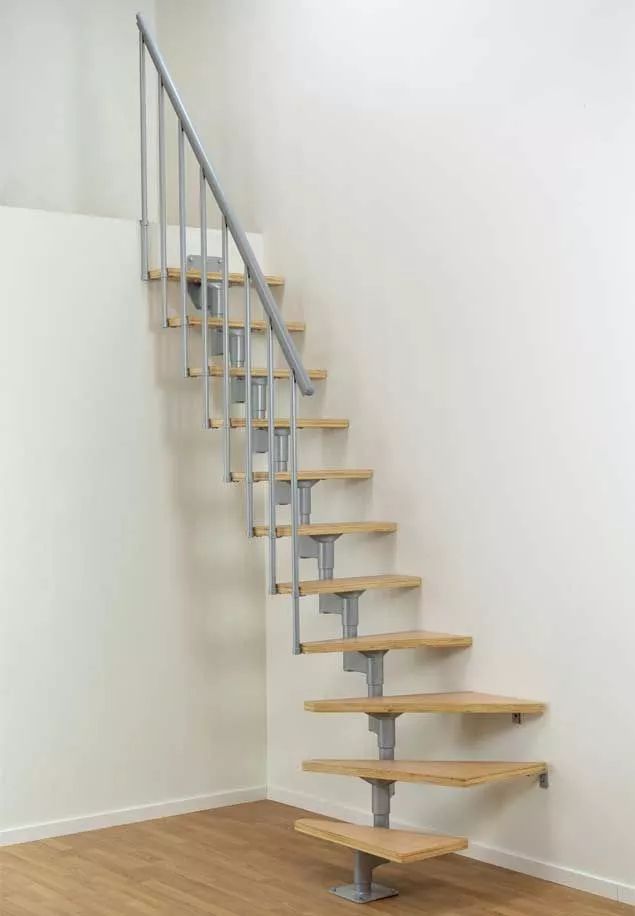 DOLLE DALLAS - zábradlí z druhé strany 