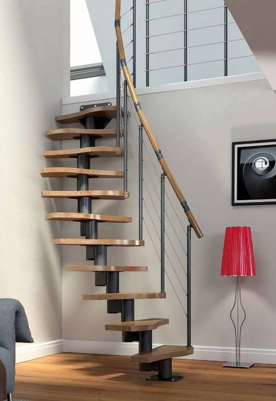 DOLLE BASEL - úsporné schody do 360cm/ dub lakovaný